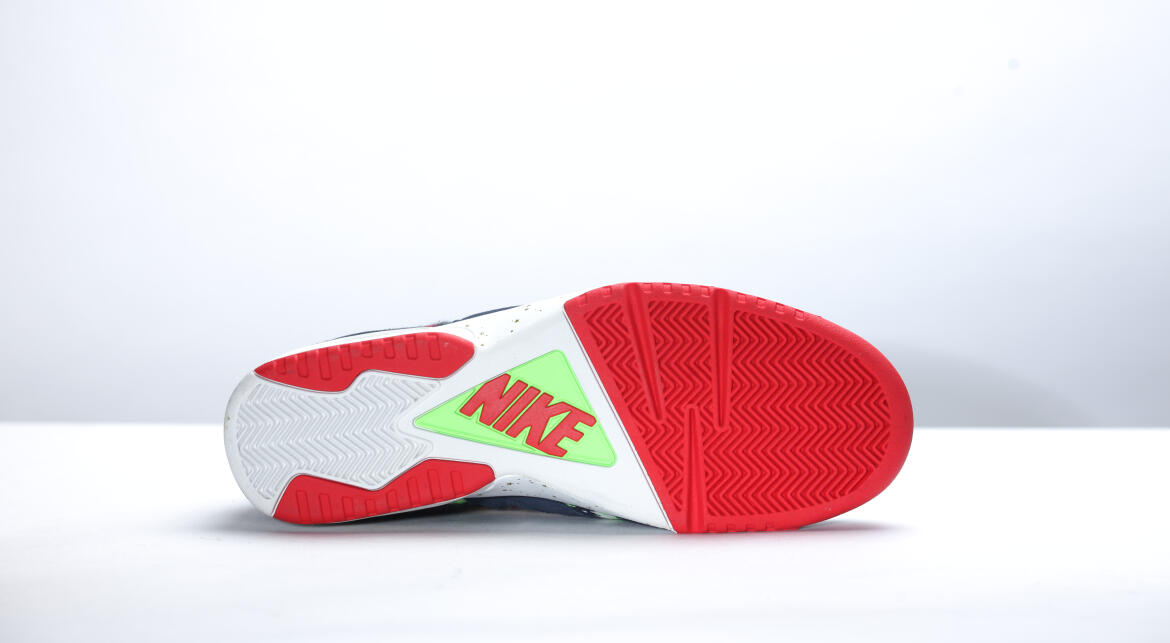 Nike AIR TECH CHALLENGE III QS 